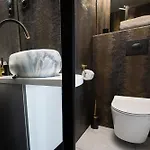 Jacuzzi Apartman *