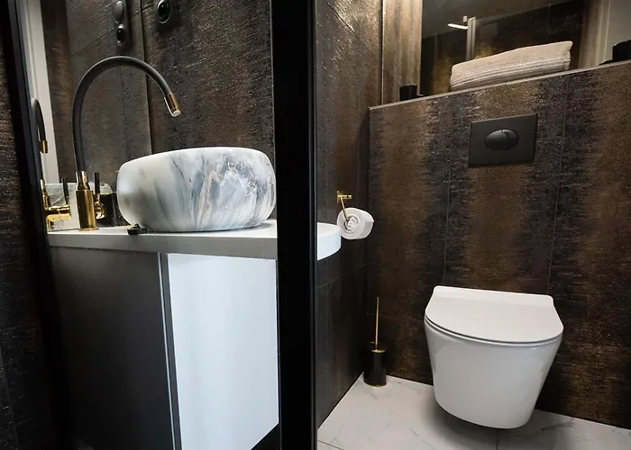 Apartament Jacuzzi Apartment *